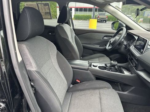 Used 2023 Nissan Rogue SV AWD/4WD image 28