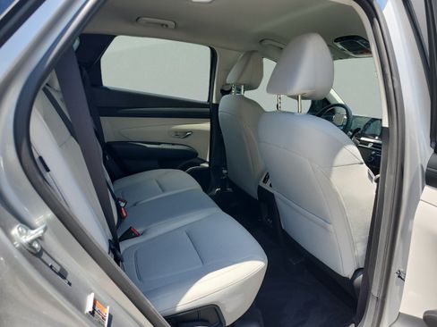 Used 2025 Hyundai Tucson SEL FWD image 19
