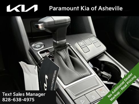 New 2026 Kia Sportage LX w/ LX Convenience Package AWD/4WD image 27