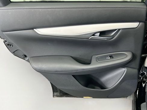 Used 2021 INFINITI QX50 Luxe image 24