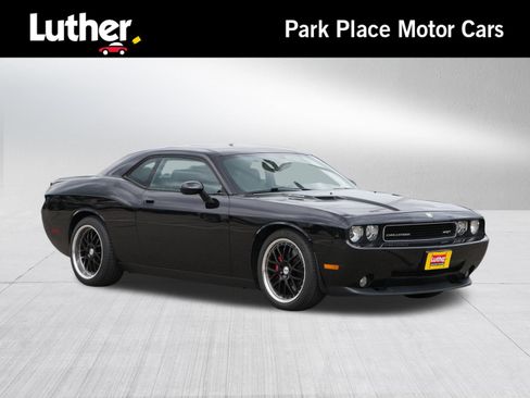 Used 2008 Dodge Challenger SRT8 RWD image 1