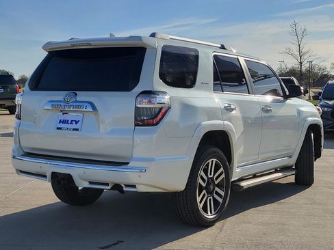 Used 2021 Toyota 4Runner Limited AWD/4WD image 4