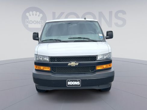Used 2021 Chevrolet Express 2500 RWD image 19