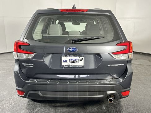 Used 2022 Subaru Forester AWD/4WD image 7