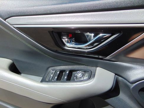 Certified 2025 Subaru Outback Onyx Edition AWD/4WD image 20