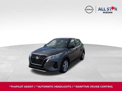 Certified 2025 Nissan Kicks Play S