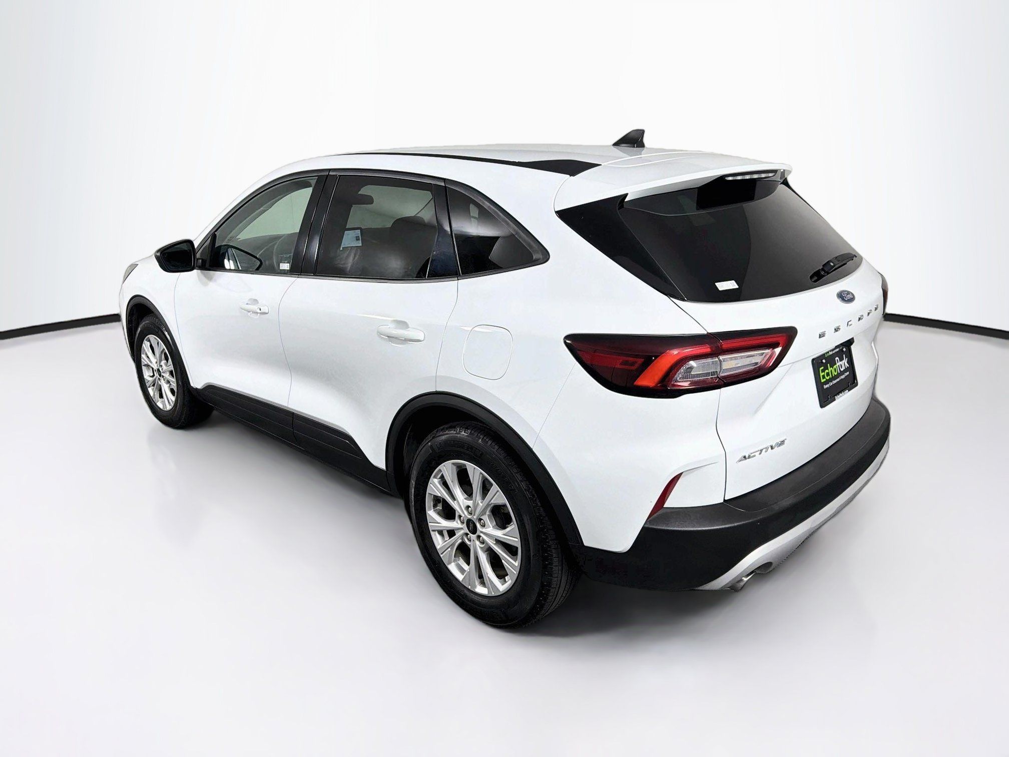 Used 2025 Ford Escape Active FWD image 5