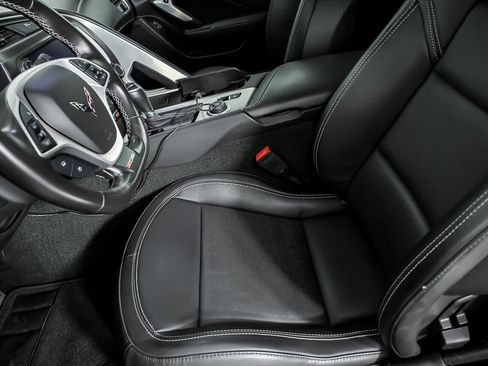 Used 2017 Chevrolet Corvette Z06 RWD image 23