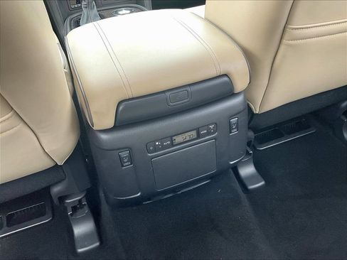Used 2023 Nissan Armada Platinum w/ Cargo Package RWD image 12