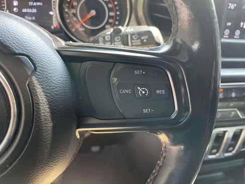 Used 2018 Jeep Wrangler Sport AWD/4WD image 22