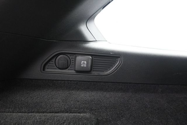 Used 2022 Jeep Grand Cherokee Summit AWD/4WD image 36