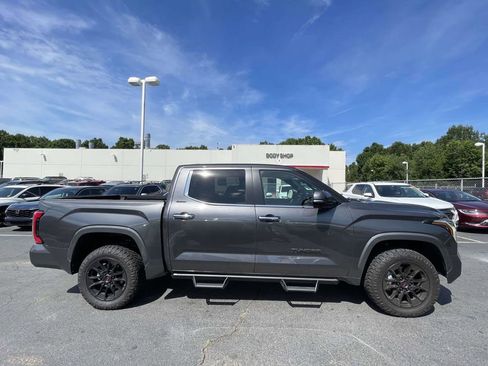 Used 2026 Toyota Tundra Limited AWD/4WD image 27