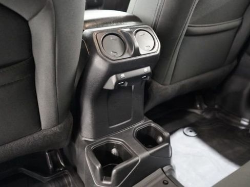 Used 2021 Jeep Wrangler Unlimited Sport image 30