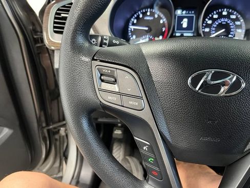 Used 2018 Hyundai Santa Fe Sport FWD image 25