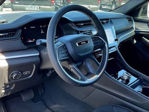 New 2026 Jeep Grand Cherokee Altitude AWD/4WD image 6