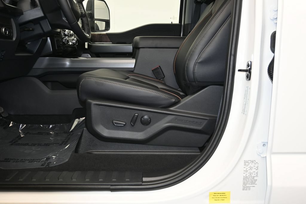 New 2026 Ford F450 Lariat AWD/4WD image 15