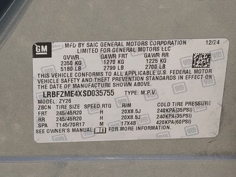 Used 2025 Buick Envision Avenir AWD/4WD image 32