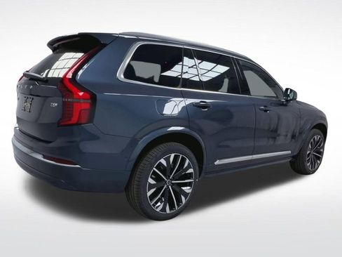 New 2026 Volvo XC90 T8 Ultra w/ Lounge Package AWD/4WD image 8