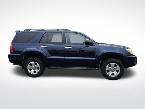 Used 2008 Toyota 4Runner SR5 image 4