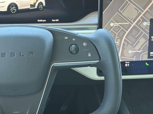 Used 2024 Tesla Model X image 14