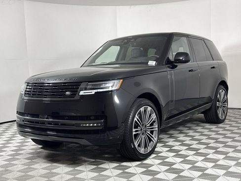 New 2025 Land Rover Range Rover SE image 1