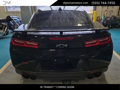 Used 2018 Chevrolet Camaro SS image 5