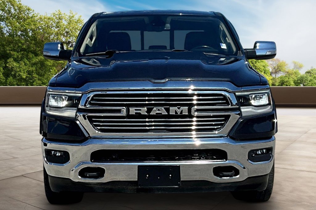 Used 2019 RAM 1500 Laramie AWD/4WD image 3