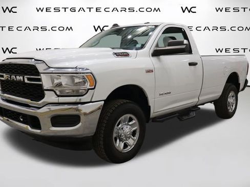Used 2020 RAM 2500 Tradesman w/ Chrome Appearance Group image 1