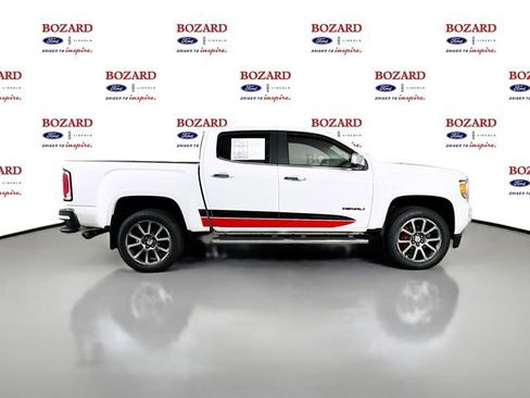 Used 2019 GMC Canyon Denali image 9