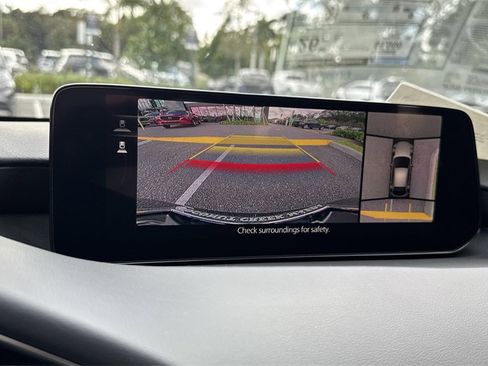 New 2026 MAZDA MAZDA3 Hatchback w/Premium Plus Pkg image 50