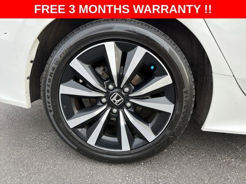 Used 2022 Honda Civic EX image 32