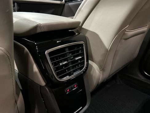 Used 2023 Lincoln Nautilus Reserve AWD/4WD image 27