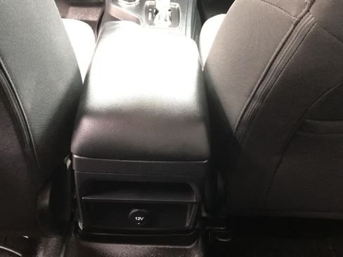 Used 2022 Ford Ranger XL w/ FX4 Off-Road Package AWD/4WD image 10