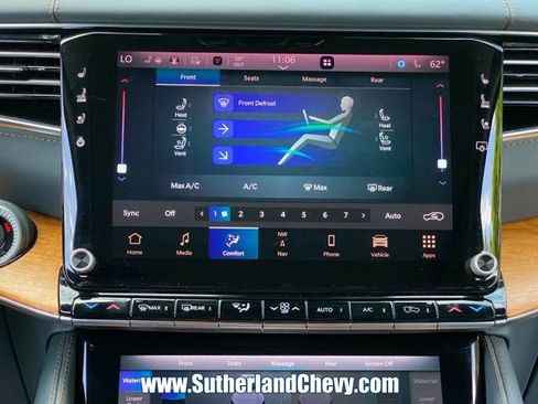 Used 2023 Jeep Grand Wagoneer Series II w/ Flexible Seating Group AWD/4WD image 28