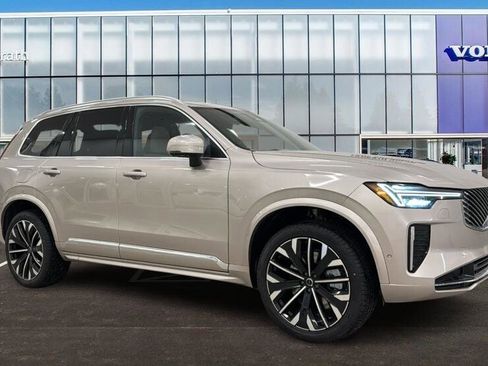 New 2026 Volvo XC90 T8 Plus image 1