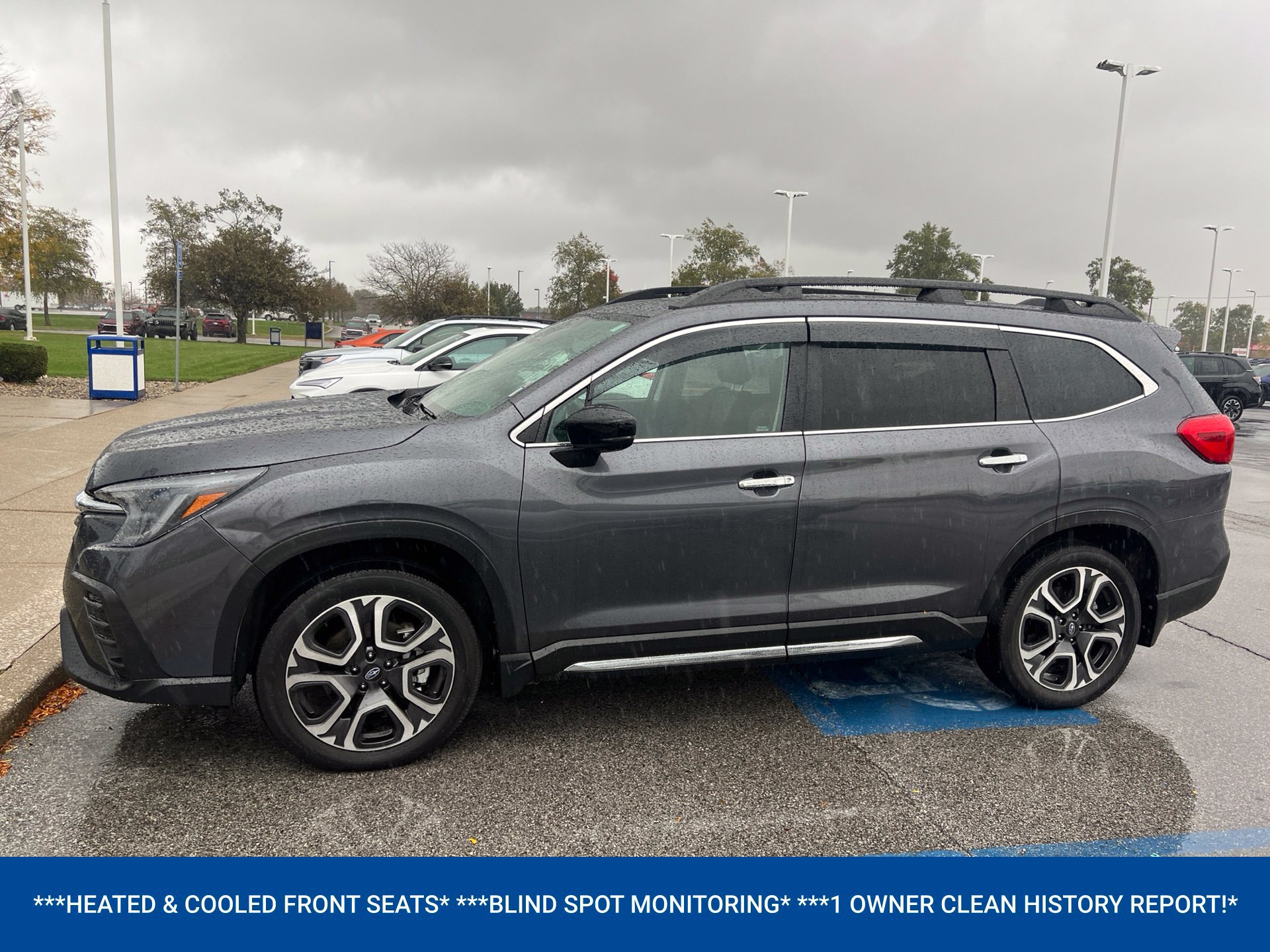 Used 2024 Subaru Ascent Touring AWD/4WD image 4
