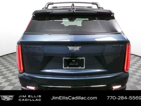 Certified 2026 Cadillac Escalade IQ Sport 1 w/ LPO, ONYX Package AWD/4WD image 25