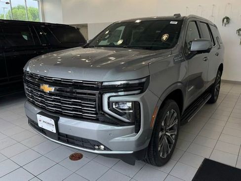 New 2026 Chevrolet Tahoe High Country w/ Sun And Tow Package AWD/4WD image 34