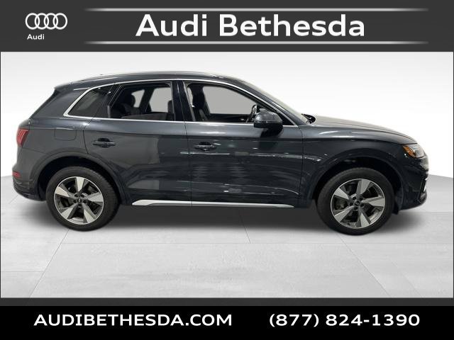 Used 2023 Audi Q5 2.0T Premium w/ Convenience Package AWD/4WD image 8