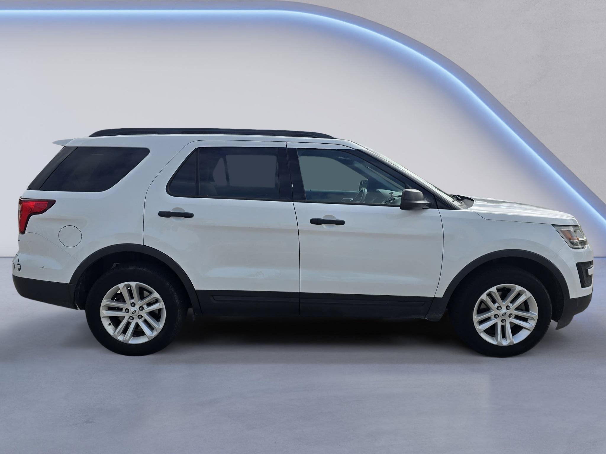 Used 2017 Ford Explorer 4WD image 7