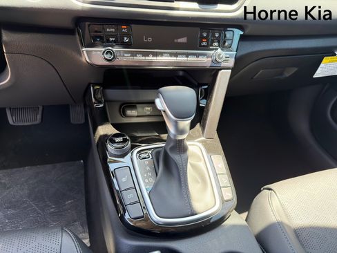 New 2026 Kia Seltos EX FWD image 18