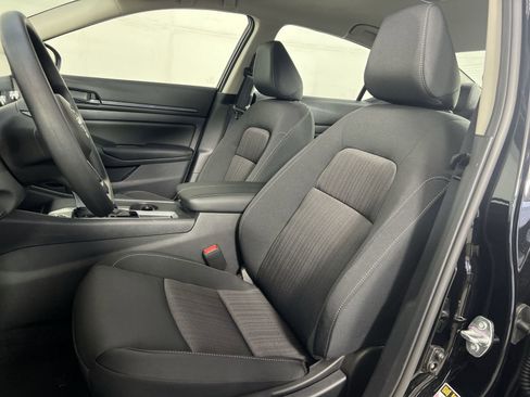 New 2025 Nissan Altima 2.5 S image 18