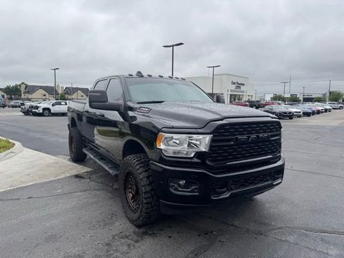 Used 2024 RAM 2500 Big Horn w/ Sport Appearance Package AWD/4WD image 3