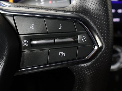 Used 2025 Chevrolet Blazer EV LT FWD image 37
