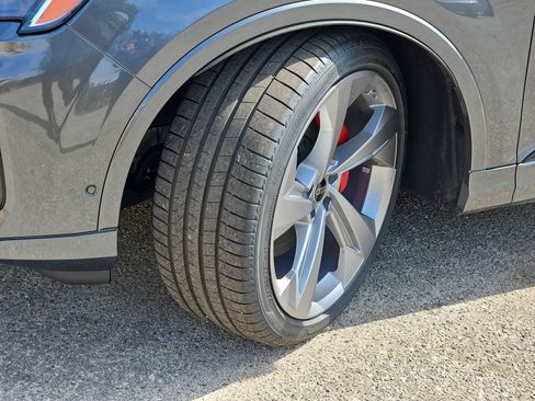 New 2026 Audi Q7 3.0T Prestige AWD/4WD image 36