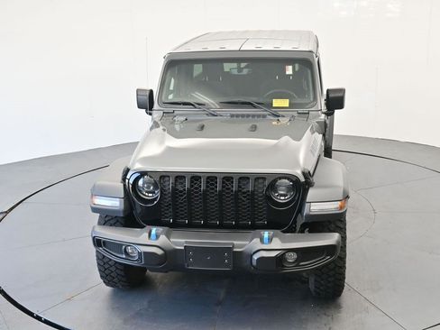 Used 2023 Jeep Wrangler Unlimited w/ Cold Weather Group AWD/4WD image 18