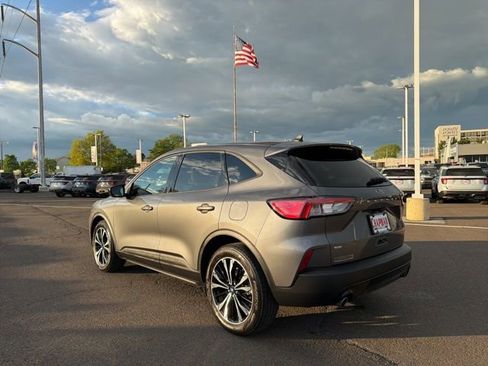 Certified 2022 Ford Escape SE w/ SE Sport Appearance Package FWD image 7
