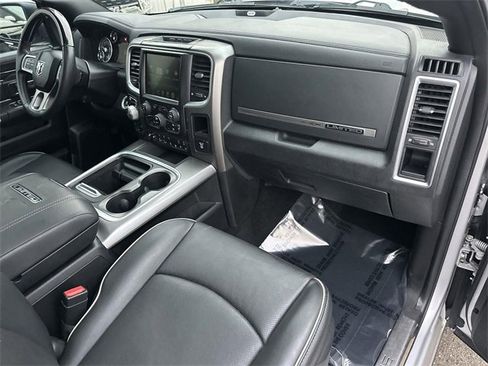 Used 2016 RAM 1500 Limited image 29