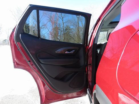 Used 2018 GMC Terrain SLE w/ Driver Convenience Package image 19