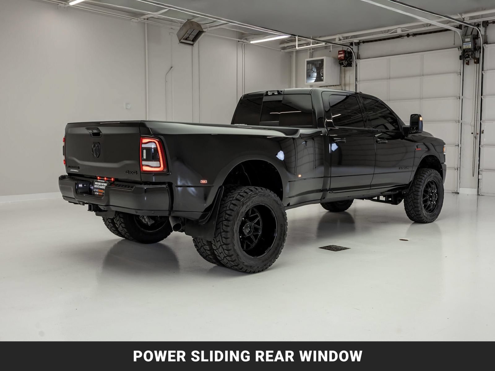 Used 2024 RAM 3500 Laramie w/ Night Edition AWD/4WD image 9